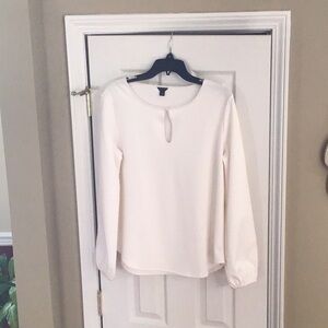 Ann Taylor Blouse Size L Keyhole Design